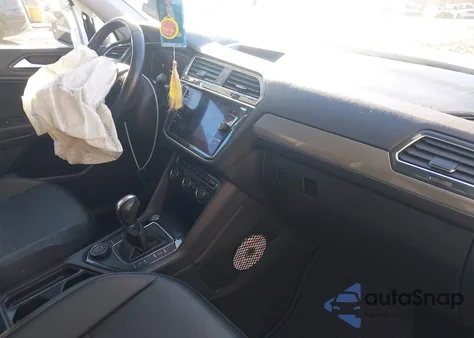 2019 Volkswagen Tiguan 2.0T Se/2.0T Sel/2.0T Sel R-Line/2.0T Sel R-Line Black z USA, uszkodzony, nr VIN 3VV2B7AX1KM123279